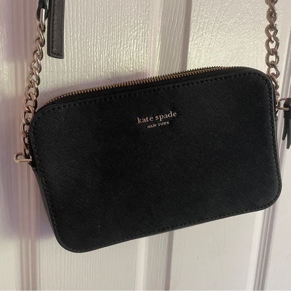kate spade Handbags - Kate Spade Small Crossbody Purse